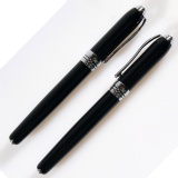 BLACK ROLLER PEN